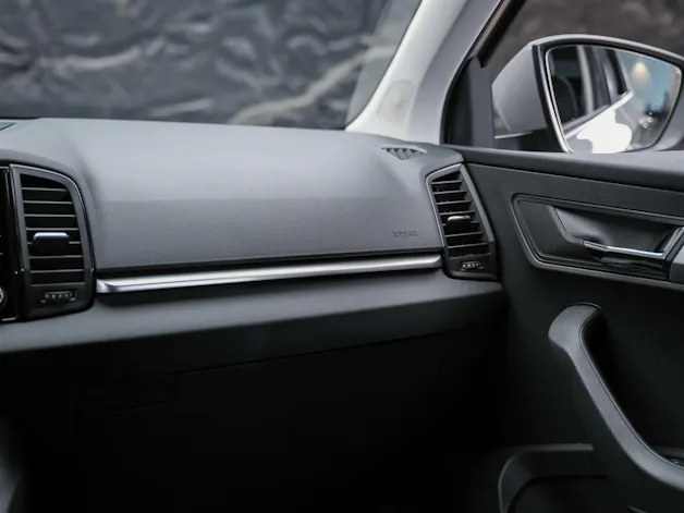 Škoda Karoq 1.5 TSI Selection DSG *Sitzheizung*Lenkradheizung*Rückfahrkamera*