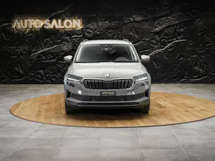 Škoda Karoq 1.5 TSI Selection DSG *Sitzheizung*Lenkradheizung*Rückfahrkamera*
