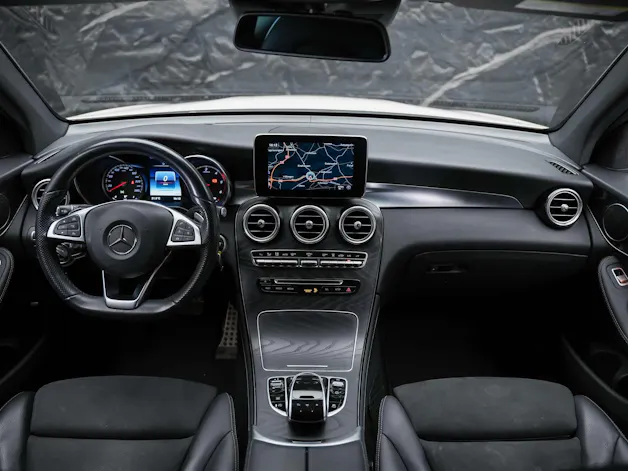 Mercedes-Benz GLC 350 d AMG Line 4Matic 9G-Tronic *Standheizung*Head Up*Sitzheizung*