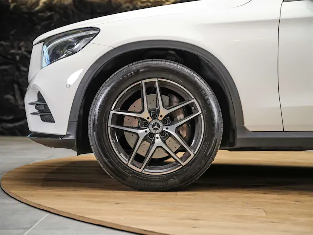 Mercedes-Benz GLC 350 d AMG Line 4Matic 9G-Tronic *Standheizung*Head Up*Sitzheizung*