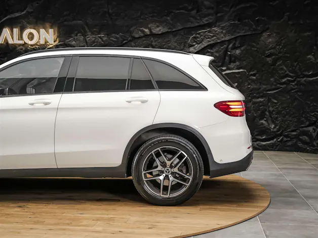 Mercedes-Benz GLC 350 d AMG Line 4Matic 9G-Tronic *Standheizung*Head Up*Sitzheizung*