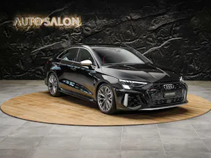 Audi RS3 Limousine 2.5 TSI quattro S-tronic *Head Up*Panorama*Bang&Olufsen*