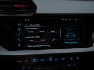 Audi RS3 Limousine 2.5 TSI quattro S-tronic *Head Up*Panorama*Bang&Olufsen*