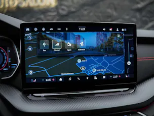 Škoda Octavia Combi 2.0 TSI DSG RS *Werksgarantie*Head Up Display*Abstandsregler*