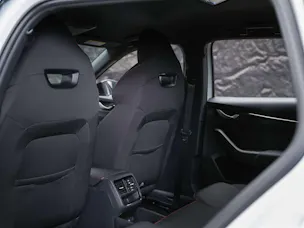 Škoda Octavia Combi 2.0 TSI DSG RS *Werksgarantie*Head Up Display*Abstandsregler*