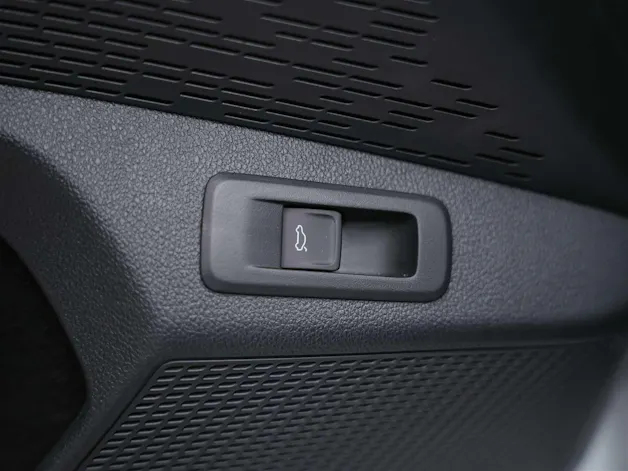 Škoda Octavia Combi 2.0 TSI DSG RS *Werksgarantie*Head Up Display*Abstandsregler*