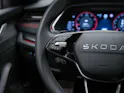 Škoda Octavia Combi 2.0 TSI DSG RS *Werksgarantie*Head Up Display*Abstandsregler*