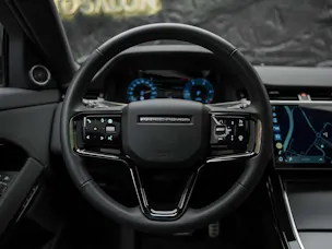 Land Rover Range Rover Evoque R-Dynamic D 200 MHEV SE AT9 *Facelift*Werksgarantie*Panorama*