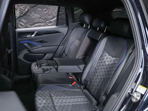 VW Tiguan 1.5 TSI evo2 mHEV R-Line DSG *Abstandsregler*Massage*Lenkradheizung*