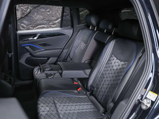 VW Tiguan 1.5 TSI evo2 mHEV R-Line DSG *Abstandsregler*Massage*Lenkradheizung*