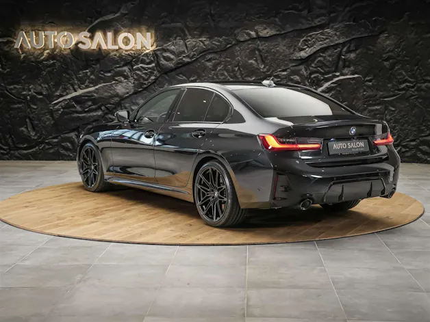 BMW 330i xDrive Steptronic M Sport Pro *Werksgarantie*Head-Up Display*Harman/Kardon*