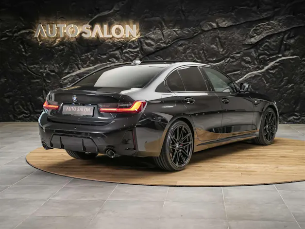 BMW 330i xDrive Steptronic M Sport Pro *Werksgarantie*Head-Up Display*Harman/Kardon*