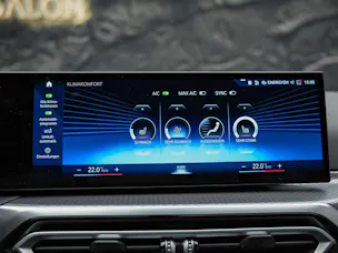 BMW 330i xDrive Steptronic M Sport Pro *Werksgarantie*Head-Up Display*Harman/Kardon*