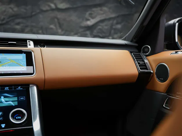 Land Rover Range Rover Sport P400e 2.0 I4 PHEV HSE Dynamic Aut. *CH Auto*Sitzlüftung*Panorama*