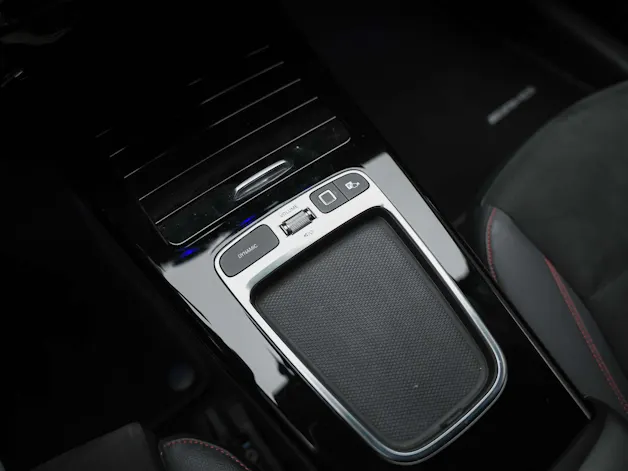 Mercedes-Benz A 200 AMG Line 7G-DCT *Rückfahrkamera*Lenkradheizung*AMG Line Advanced Plus*