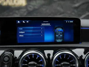 Mercedes-Benz A 200 AMG Line 7G-DCT *Rückfahrkamera*Lenkradheizung*AMG Line Advanced Plus*