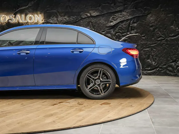 Mercedes-Benz A 200 AMG Line 7G-DCT *Rückfahrkamera*Lenkradheizung*AMG Line Advanced Plus*