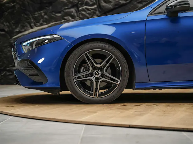 Mercedes-Benz A 200 AMG Line 7G-DCT *Rückfahrkamera*Lenkradheizung*AMG Line Advanced Plus*