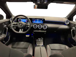 Mercedes-Benz A 220 4Matic 8G-DCT