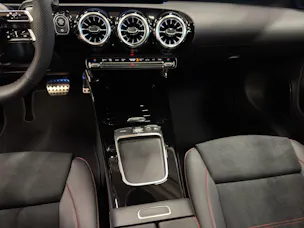 Mercedes-Benz A 220 4Matic 8G-DCT