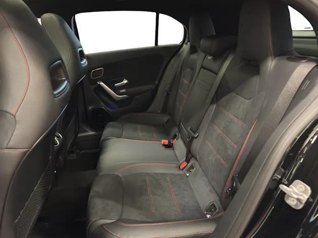 Mercedes-Benz A 220 4Matic 8G-DCT