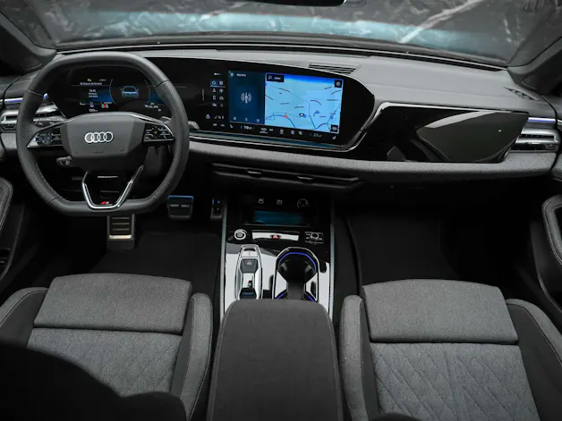 Audi A5 S Line 2.0 TFSI S-Tronic *Sportsitze*Parkassistent*Fahrassistent*
