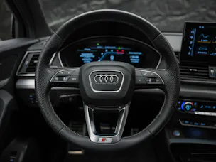Audi SQ5 TDI quattro tiptronic *Sitzbelüftung*Panorama*Leder*
