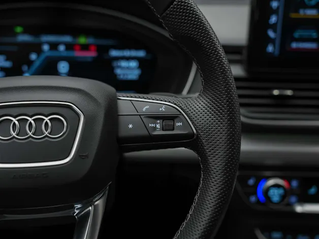 Audi SQ5 TDI quattro tiptronic *Sitzbelüftung*Panorama*Leder*