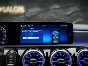 Mercedes-Benz A 250 AMG Line 4Matic 8G-DCT *Facelift*Multibeam LED*AMG Line Advanced plus*