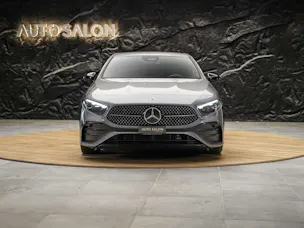 Mercedes-Benz A 250 AMG Line 4Matic 8G-DCT *Facelift*Multibeam LED*AMG Line Advanced plus*