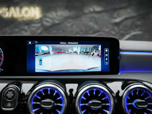 Mercedes-Benz A 250 AMG Line 4Matic 8G-DCT *Facelift*Multibeam LED*AMG Line Advanced plus*
