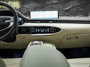 Genesis GV70 2.5 TGDI Luxury AT8 AWD *Panorama*Lexicon*Massage*Sitzlüftung*