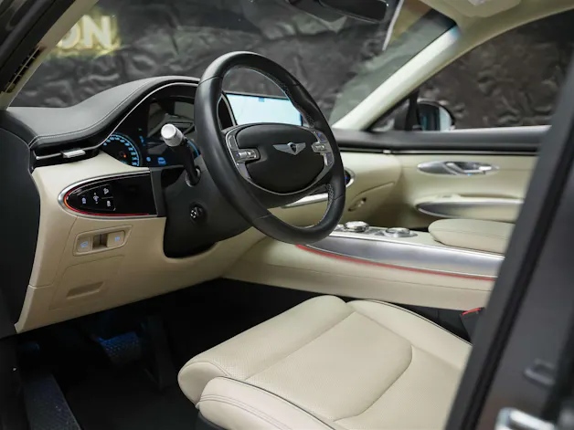Genesis GV70 2.5 TGDI Luxury AT8 AWD *Panorama*Lexicon*Massage*Sitzlüftung*