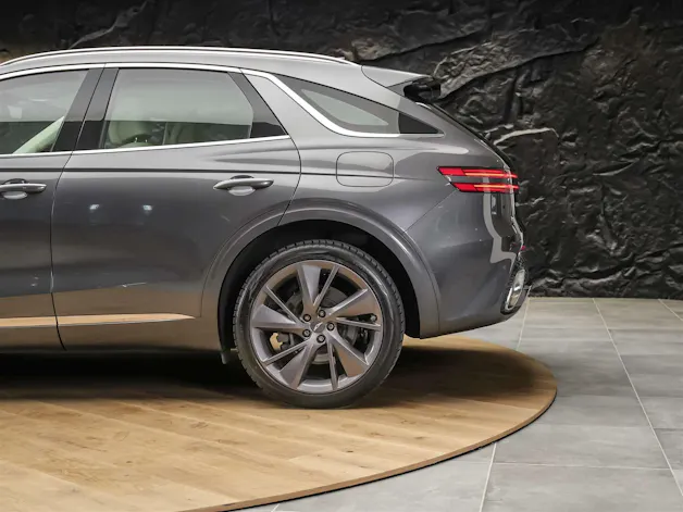 Genesis GV70 2.5 TGDI Luxury AT8 AWD *Panorama*Lexicon*Massage*Sitzlüftung*