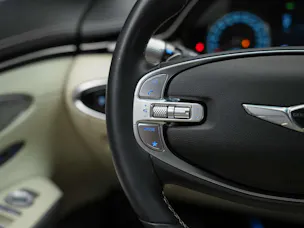 Genesis GV70 2.5 TGDI Luxury AT8 AWD *Panorama*Lexicon*Massage*Sitzlüftung*