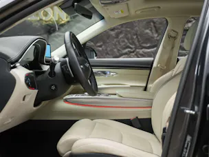 Genesis GV70 2.5 TGDI Luxury AT8 AWD *Panorama*Lexicon*Massage*Sitzlüftung*