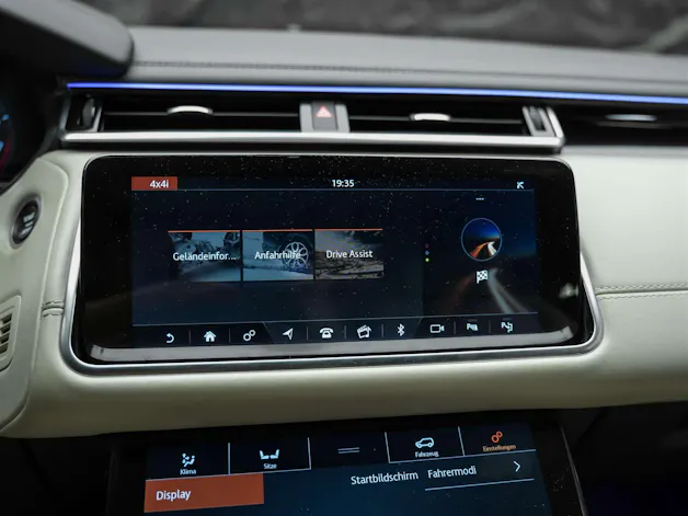 Land Rover Range Rover Velar R-Dynamic P 380 HSE *First Edition*Massage*Panorama*360°Kamera*Sitzbelüftung*