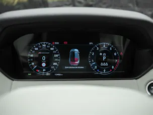 Land Rover Range Rover Velar R-Dynamic P 380 HSE *First Edition*Massage*Panorama*360°Kamera*Sitzbelüftung*