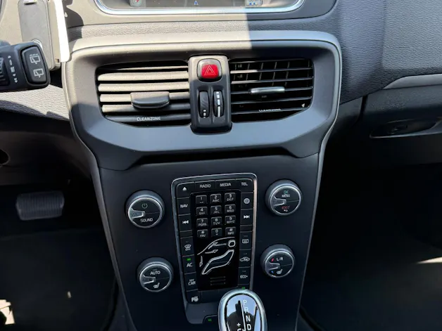 Volvo V40 1.5 T3 Momentum S/S