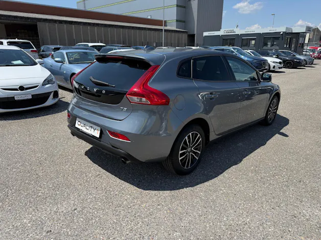 Volvo V40 1.5 T3 Momentum S/S