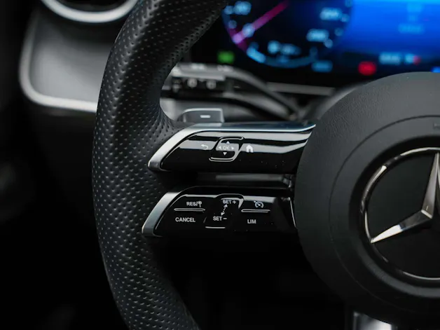 Mercedes-Benz GLC 220 d AMG Line 4Matic 9G-Tronic *21 Zoll*AMG Advanced Paket*Burmester*Rückfahrkamera*