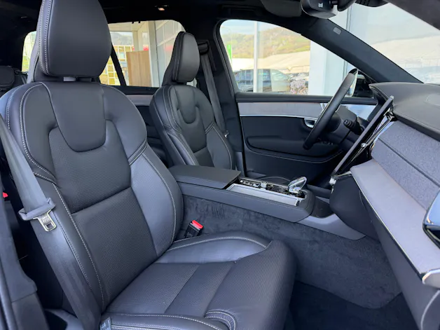 Volvo XC90 T8 eAWD Ultra Dark XCLUSIVE