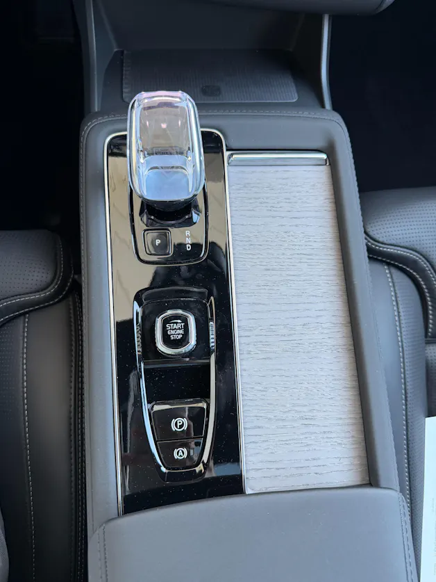 Volvo XC90 T8 eAWD Ultra Dark XCLUSIVE