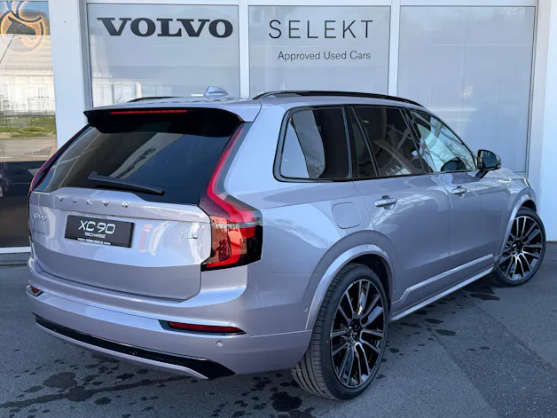 Volvo XC90 T8 eAWD Ultra Dark XCLUSIVE