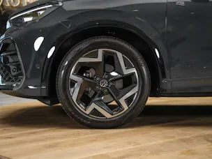 VW Tiguan 1.5 TSI evo2 mHEV R-Line DSG *Head Up*Abstandsregler*Sitzheizung*