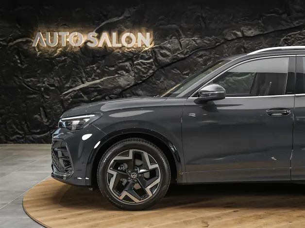 VW Tiguan 1.5 TSI evo2 mHEV R-Line DSG *Head Up*Abstandsregler*Sitzheizung*