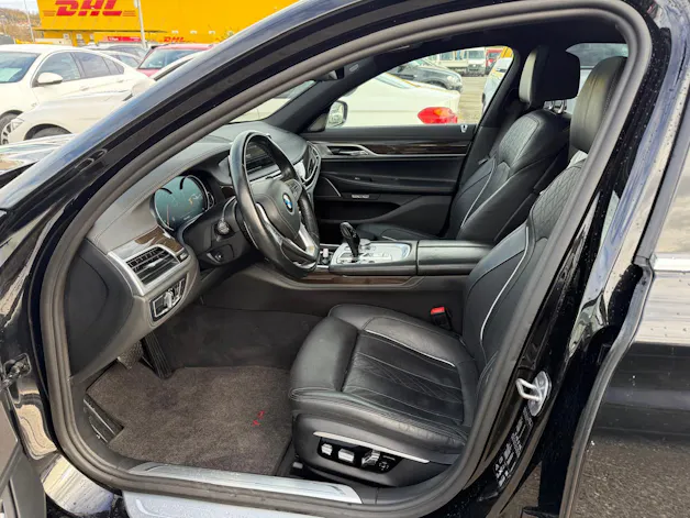 BMW 730d xDrive SAG