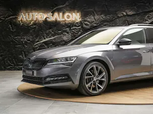 Škoda Superb Combi 2.0 TSI 280 SportLine 4x4 DSG *Facelift*Panorama*Sportsitze*360°Kamera*