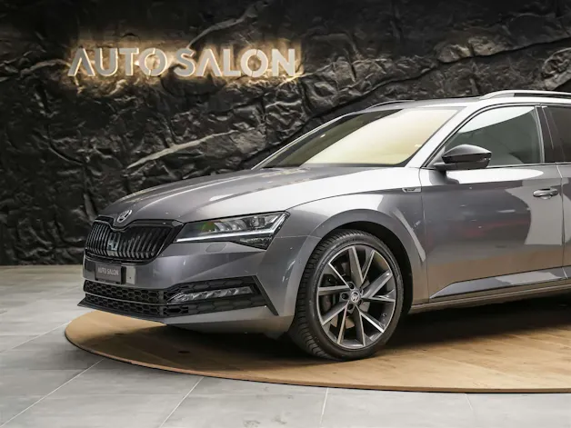 Škoda Superb Combi 2.0 TSI 280 SportLine 4x4 DSG *Facelift*Panorama*Sportsitze*360°Kamera*