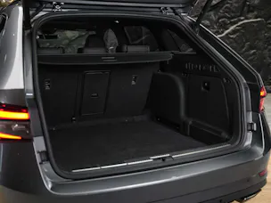 Škoda Superb Combi 2.0 TSI 280 SportLine 4x4 DSG *Facelift*Panorama*Sportsitze*360°Kamera*